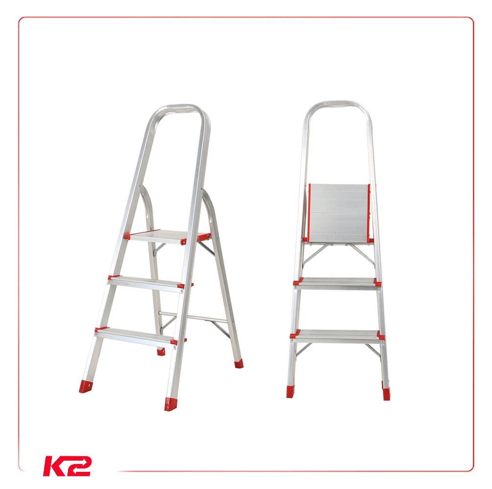 Escabeau pliable 3 marches en aluminium